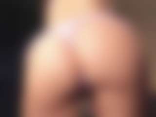 MoonLovee's Live Sex Cam Show