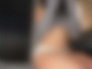 MoonLovee's Live Sex Cam Show