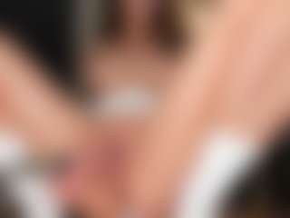 MoonLovee's Live Sex Cam Show