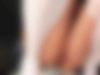 MoonLovee's Live Sex Cam Show