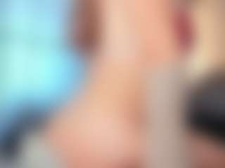 MoonLovee's Live Sex Cam Show