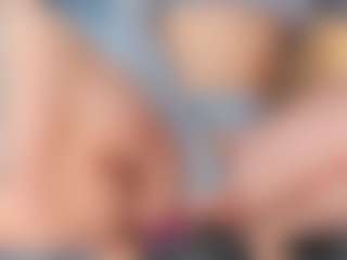 MoonLovee's Live Sex Cam Show