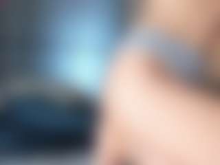 MoonLovee's Live Sex Cam Show