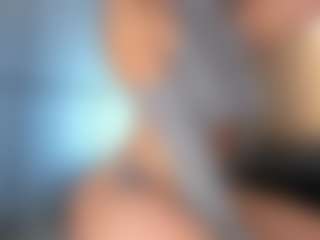 MoonLovee's Live Sex Cam Show