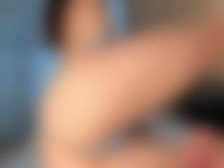 MoonLovee's Live Sex Cam Show