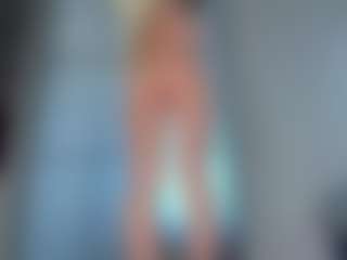 MoonLovee's Live Sex Cam Show
