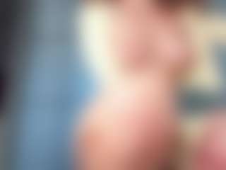 MoonLovee's Live Sex Cam Show