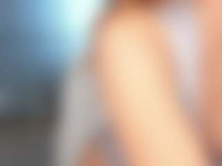 Live cam show with MoonLovee - Squirt on AdultVida.com