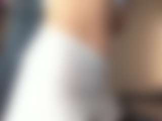 Live cam show with MoonLovee - Spank on slutload