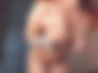 MoonLovee's Live Sex Cam Show