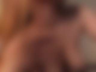 MoonLovee's Live Sex Cam Show