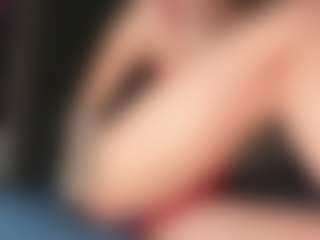 MoonLovee's Live Sex Cam Show