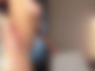 MoonLovee's Live Sex Cam Show