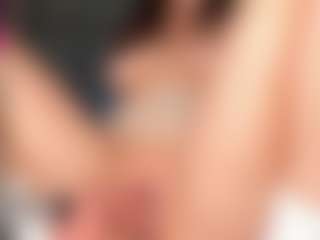 MoonLovee's Live Sex Cam Show