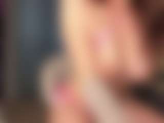 MoonLovee's Live Sex Cam Show