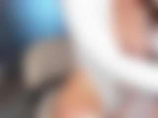 MoonLovee's Live Sex Cam Show