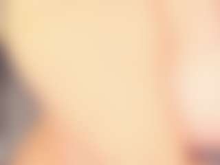 Live cam show with MoonLovee - Teen (18+) on Big Tits