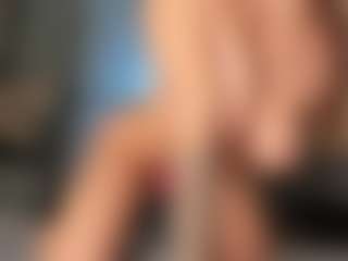 MoonLovee's Live Sex Cam Show