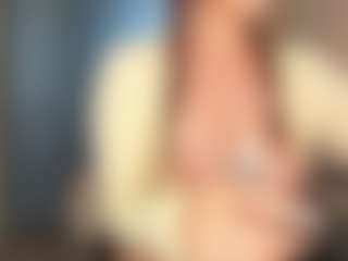 MoonLovee's Live Sex Cam Show