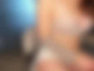 MoonLovee's Live Sex Cam Show