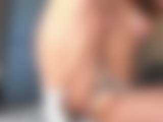 MoonLovee's Live Sex Cam Show