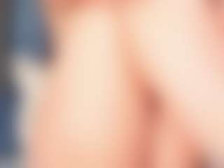 MoonLovee's Live Sex Cam Show