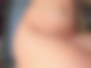MoonLovee's Live Sex Cam Show