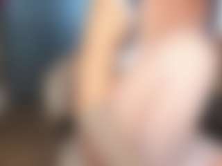 Live cam show with MoonLovee - Lingerie on Camiplay Live