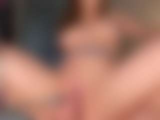 Live cam show with MoonLovee - Blowjob Lovense on pussylord.com