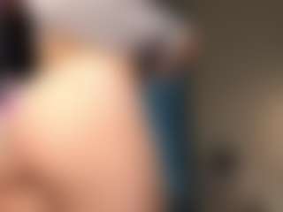 MoonLovee's Live Sex Cam Show
