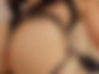 queen-liana's Live Sex Cam Show