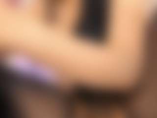 queen-liana's Live Sex Cam Show