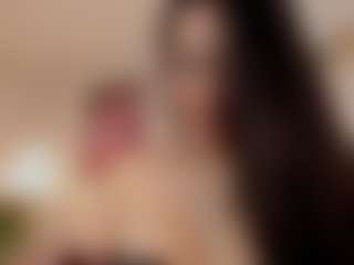 queen-liana's Live Sex Cam Show