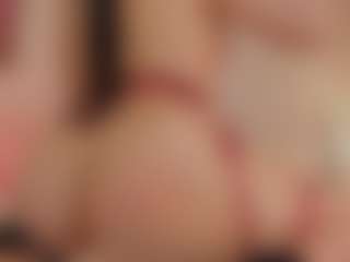 Live cam show with queen-liana - Deepthroat on camwithhim.com