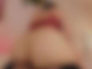 queen-liana's Live Sex Cam Show