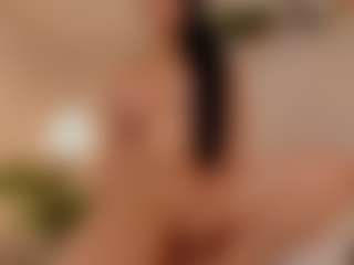 queen-liana's Live Sex Cam Show
