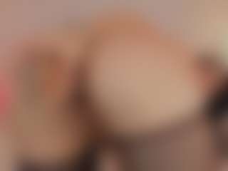 queen-liana's Live Sex Cam Show