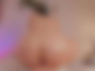 Queen-liana's Live Sex Cam Show