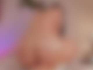 Queen-liana's Live Sex Cam Show