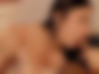 Queen-liana's Live Sex Cam Show