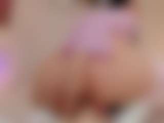 Queen-liana's Live Sex Cam Show