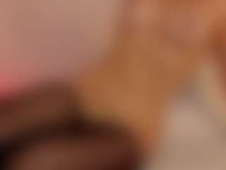 Live cam show with Queen-liana - Big Tits Latina on Cam Slut | colombia