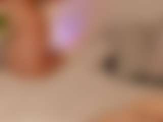 Live cam show with Queen-liana - Blowjob Brown Hair on Cam Slut