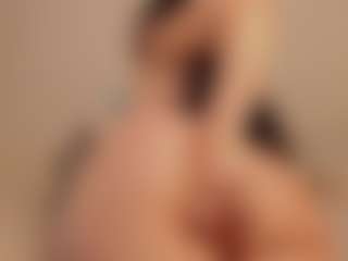 Queen-liana's Live Sex Cam Show