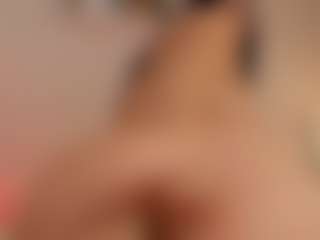 Live cam show with Queen-liana - Brown Hair on Camsoda