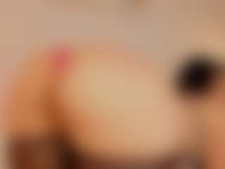 Queen-liana's Live Sex Cam Show