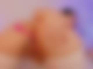 Queen-liana's Live Sex Cam Show