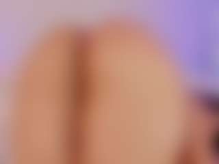 Queen-liana's Live Sex Cam Show