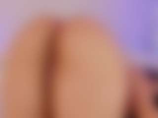 Queen-liana's Live Sex Cam Show