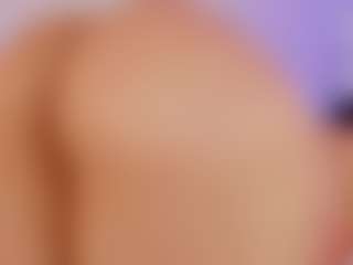 Queen-liana's Live Sex Cam Show